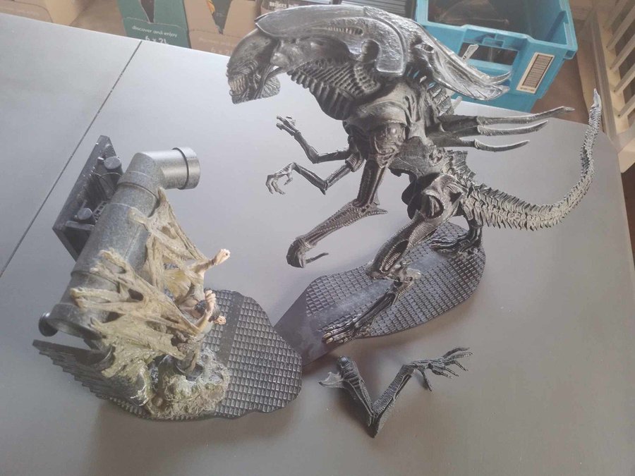 McFarlane Toys Movie Maniacs 6 Alien Queen | Köp på Tradera