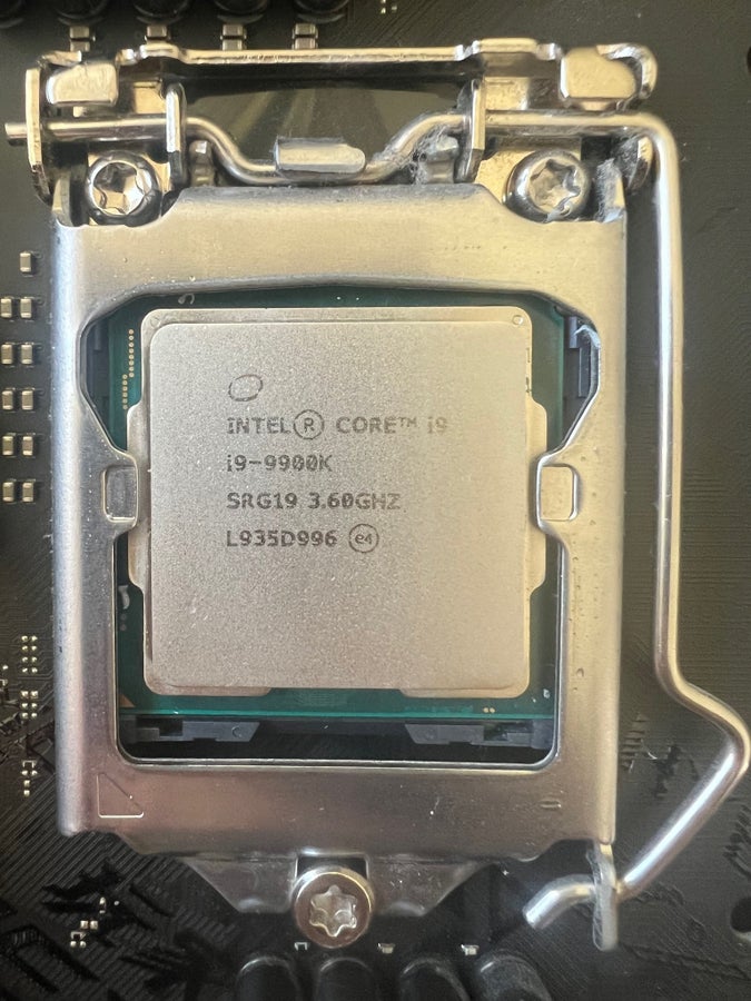 ASUS ROG STRIX Z390-F GAMING Moderkort med Inte.. | Köp på Tradera