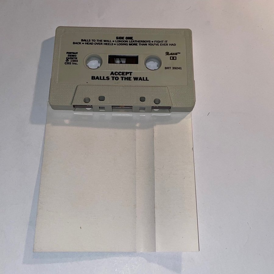 Accept Balls to the Wall Köp på Tradera (576848631)