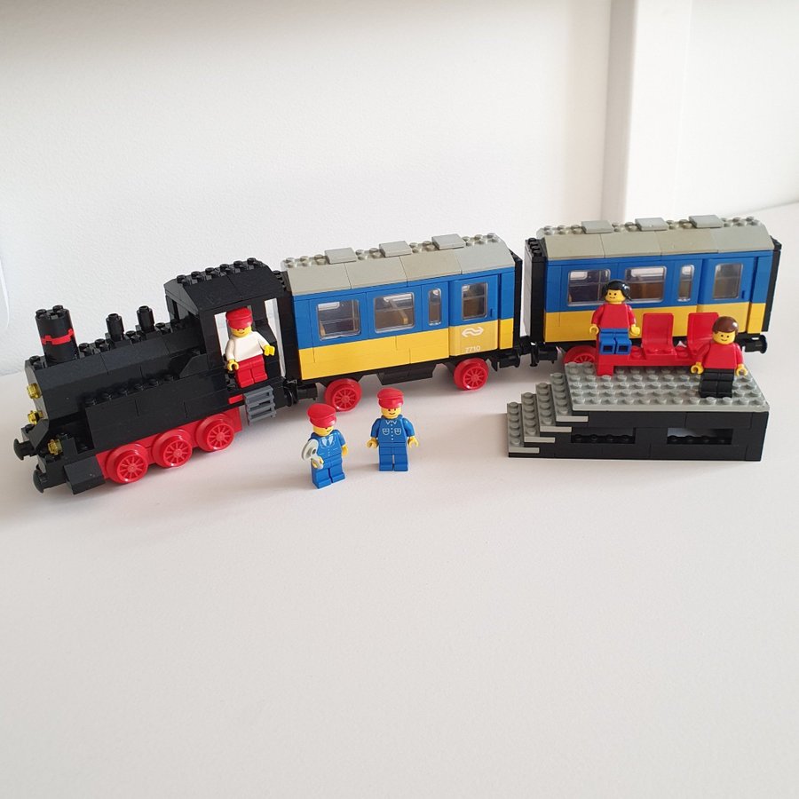 Locomotive Lego 7710 LEGO 7710 Push-Along Passenger Steam Train