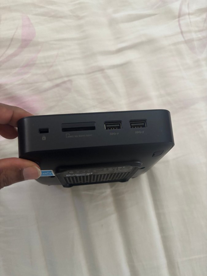 Se produkter som liknar ASUS VivoMini UN42 mini pc. W.. på Tradera