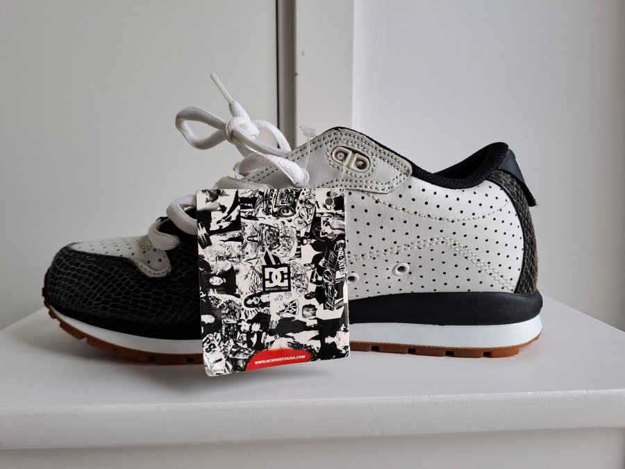 DC Shoes Alias Remix x Travis Barker SIGNERADE Köp på Tradera