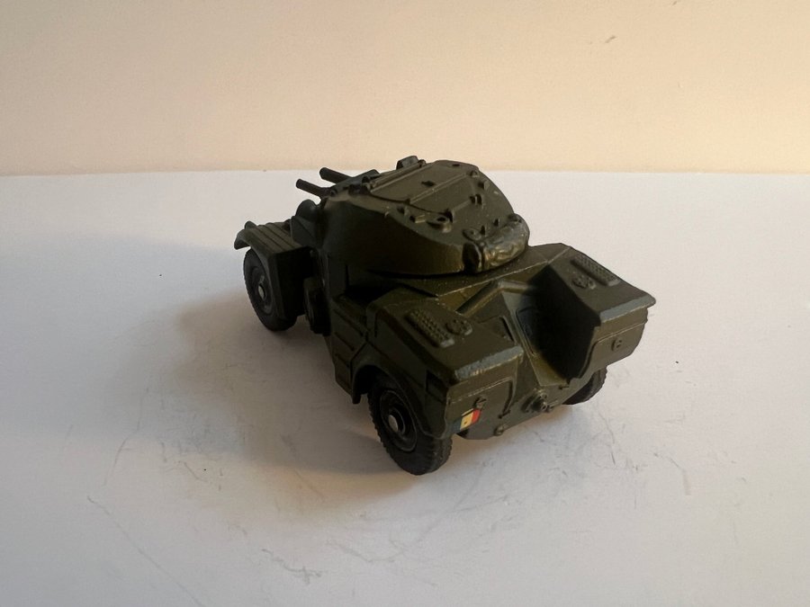 DINKY TOYS FRANCE Ancien Aml Panhard EUR 16,50 - FR