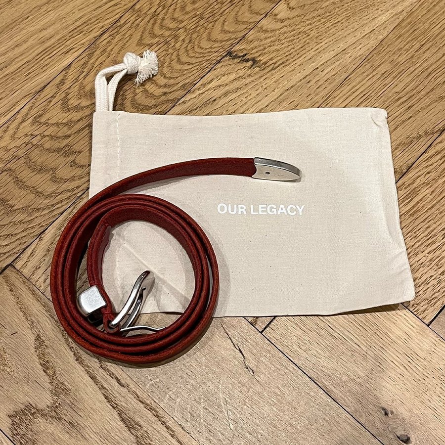 小物 OUR LEGACY 2CM BELT / LIPSTICK RED Our Legacy - 2 cm Belt Lipstick Red Leather