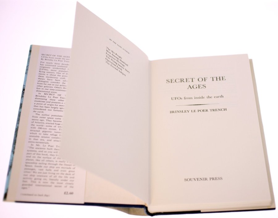 Secret of the Ages: UFO's from Inside the Earth.. | Köp på