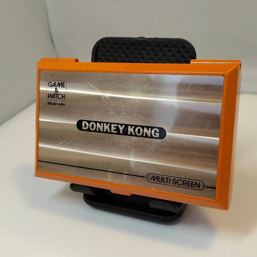 Nintendo Game & Watch Donkey Kong (DK-52) | Köp på Tradera (731277315)
