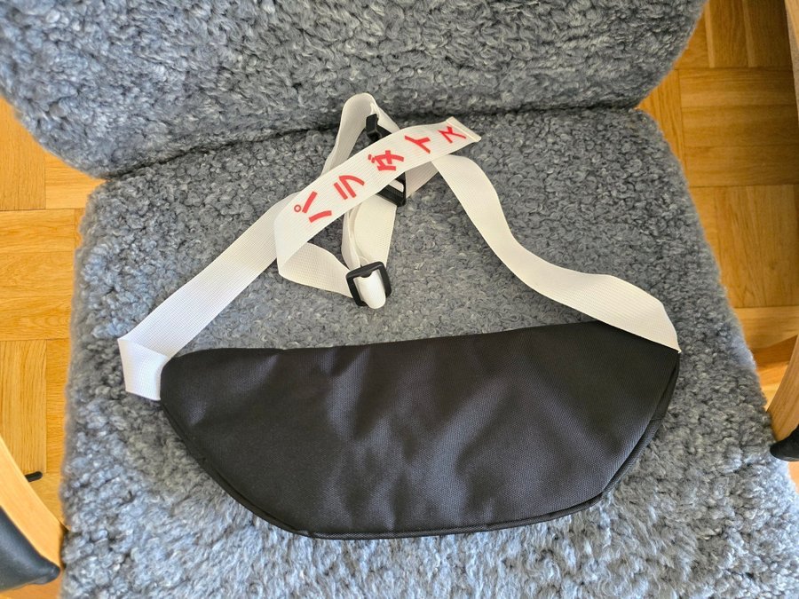 Arigato Bum Bag Svart Axel Arigato crossbody bag