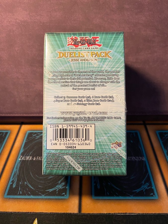 duelist pack jesse anderson booster box 12-Pocket Exo-Tec® Zip Binder SV10.5 – Vault X US main image 0