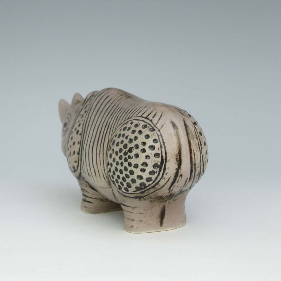 LISA LARSON WWF *NOSHÖRNING* K- Studion Gustavs.. | Köp på Tradera