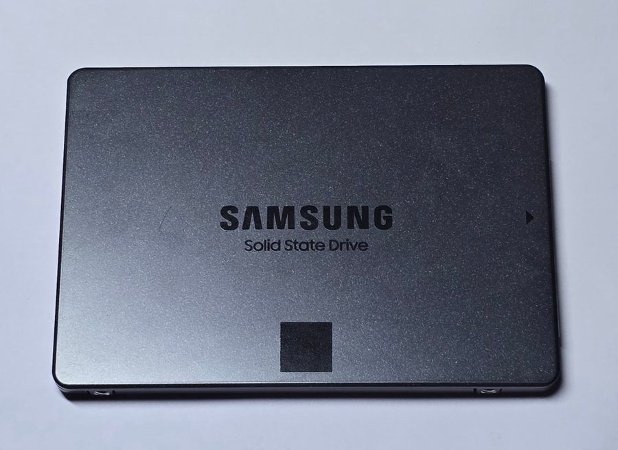 Samsung SSD 860 QVO 1TB V-NAND 2.5