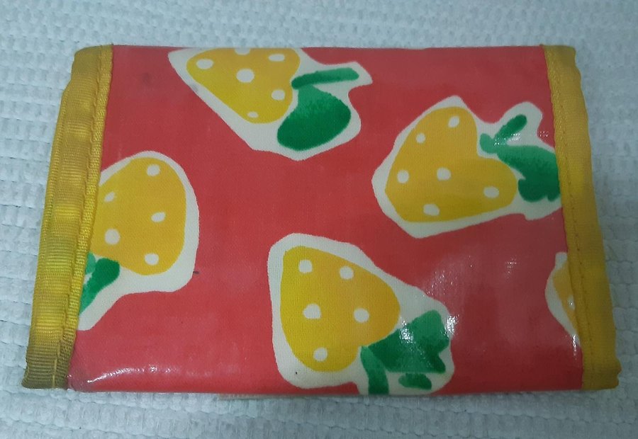 Vintage Benetton United Fruits of 012 Benetton Köp på Tradera