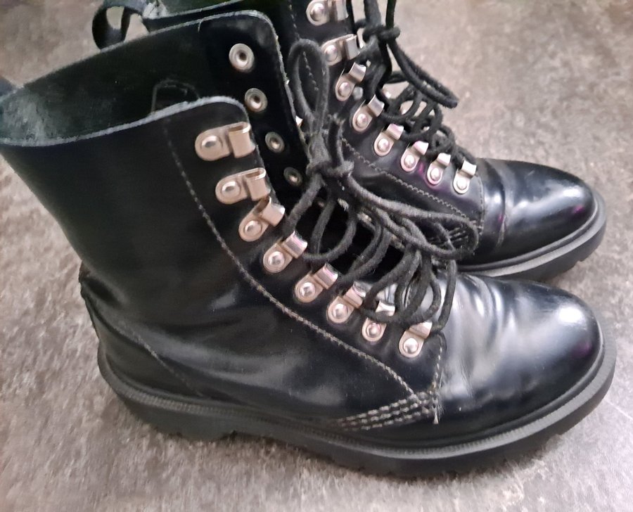 Dr Martens Assange Hardwear Lace boots 37 Kop pa Tradera 650824093