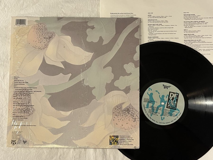 DE LA SOUL De La Soul Is Dea.. | Köp från BrommaRecords på Tradera