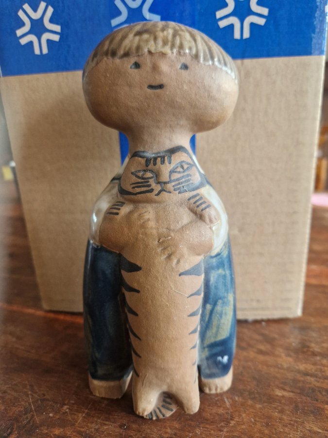 Lisa Larson リサラーソン Pelle Lisa Larson for Gustavsberg Pelle Boy With Cat 7-3/4” Tall