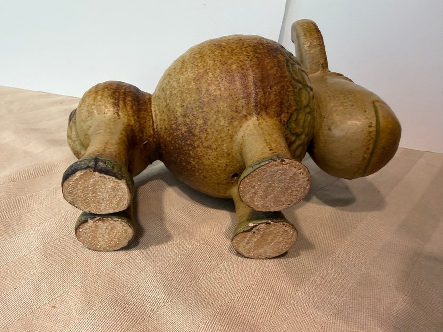 Lisa Larson - Buffel från serien Jura | Köp på Tradera (708177290)