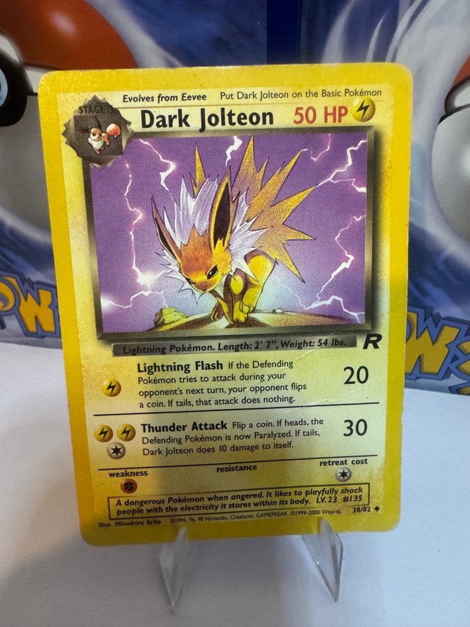 Se produkter som liknar Dark Jolteon 38/82 WOTC Tea.. p Tradera (727022567) Se produkter som liknar Dark Jolteon 38/82 WOTC Tea.. p Tradera (727022567)