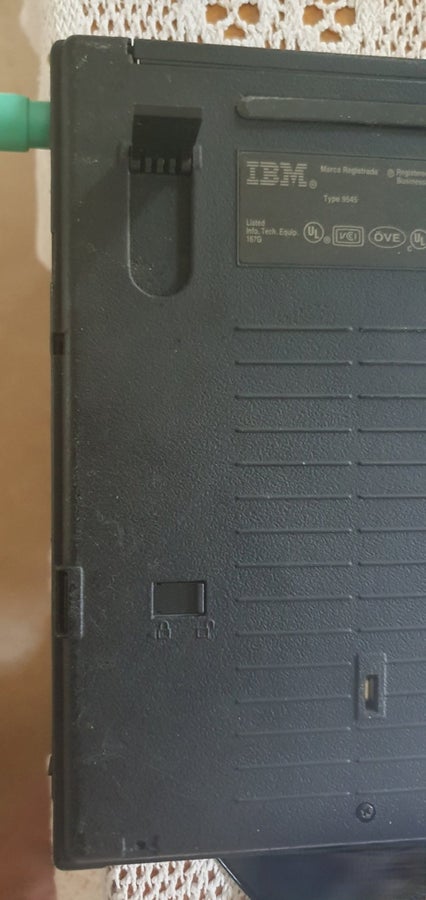Retro / Vintage • IBM ThinkPad 755C • Windows 95 | Köp på Tradera