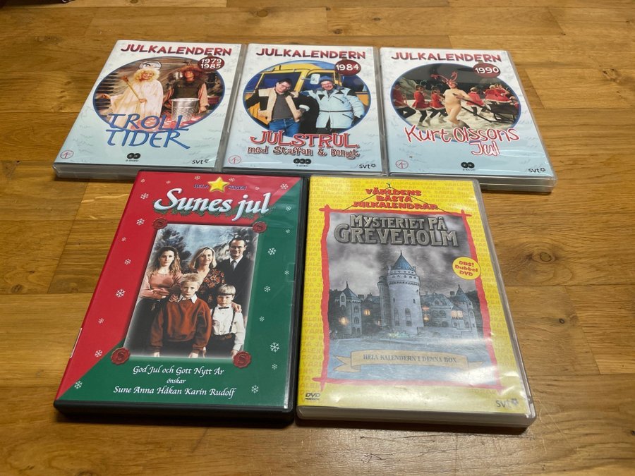 Se produkter som liknar 5x DVD SVT julkalender på Tradera (616576664)