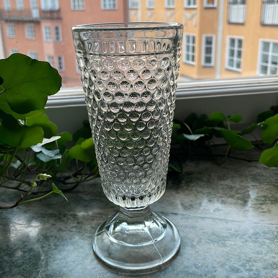 Vas från Eda glasbruk i Värmland- pressglas med.. | Köp på Tradera ...