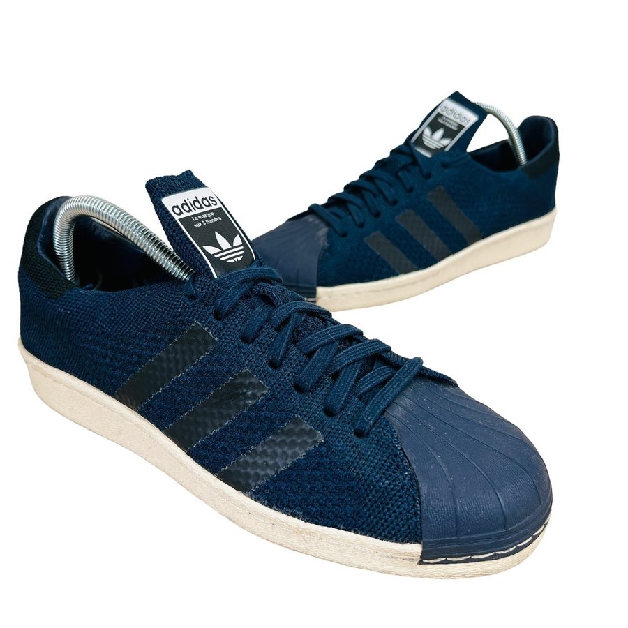 Se produkter som liknar Adidas Superstar Primeknit på Tradera