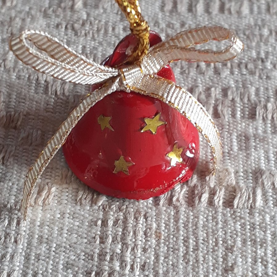 7 små julklockor, julgranspynt, julrispynt, jul.. Köp på Tradera (610738007)
