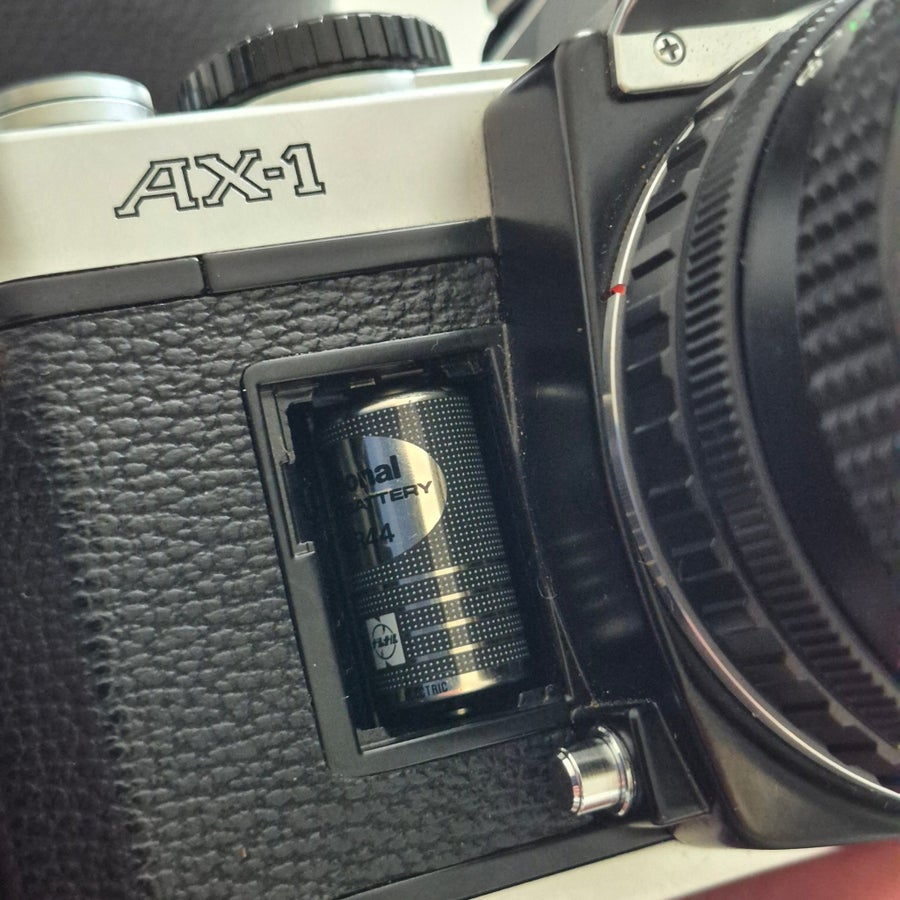 Se produkter som liknar Fujica AX-1 analog systemkame.. på Tradera