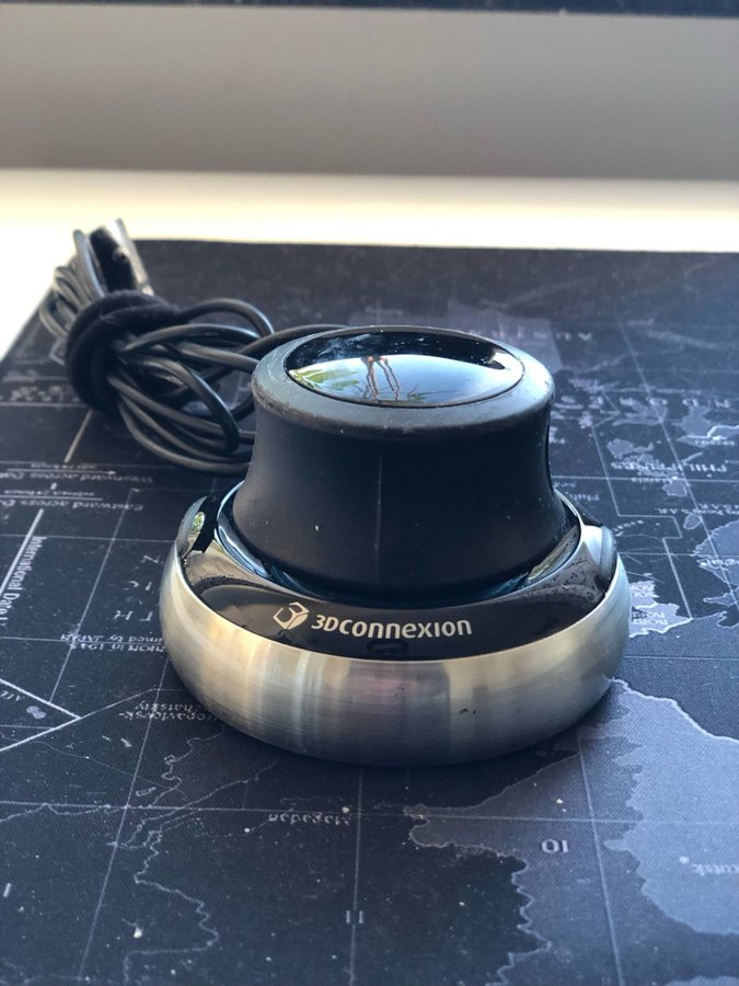 3Dconnexion SpaceNavigator USB | Köp på Tradera (713797156)