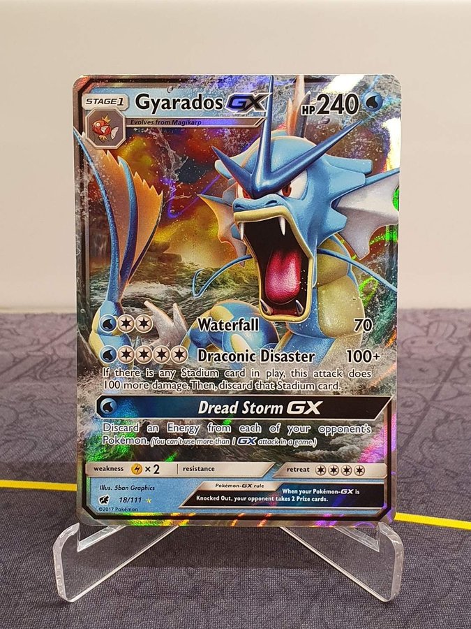  Kartana GX - 70/111 - Ultra Rare : Toys & Games