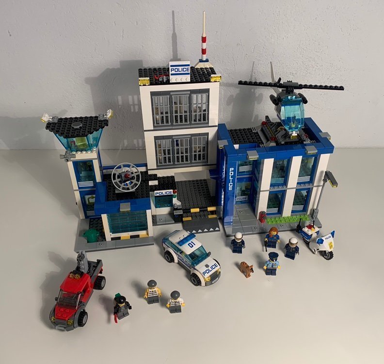 Lego City Stor Polisstation Retroleksaker Pa Tradera Lego City Stor Polisstation Retroleksaker Pa Tradera