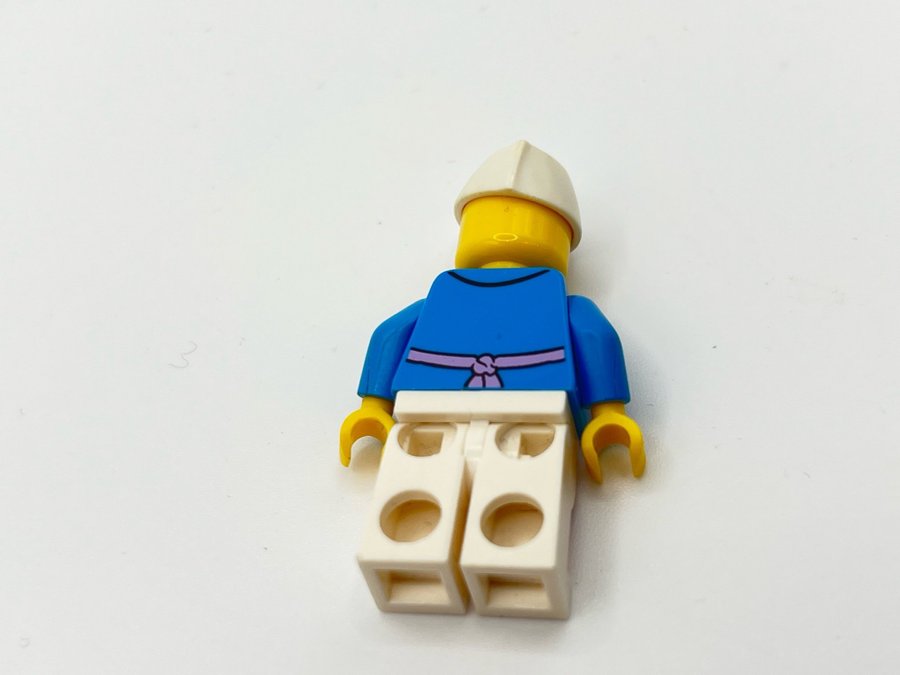 Se produkter som liknar LEGO Minifigur The Lego på Tradera
