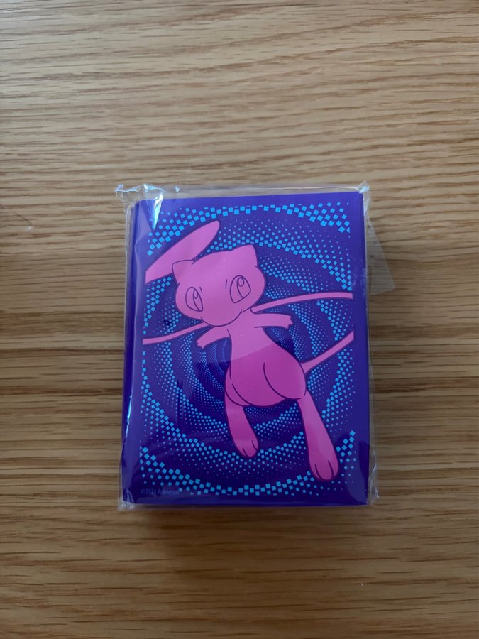 fusion strike card sleeves Sword & Shield main image 1