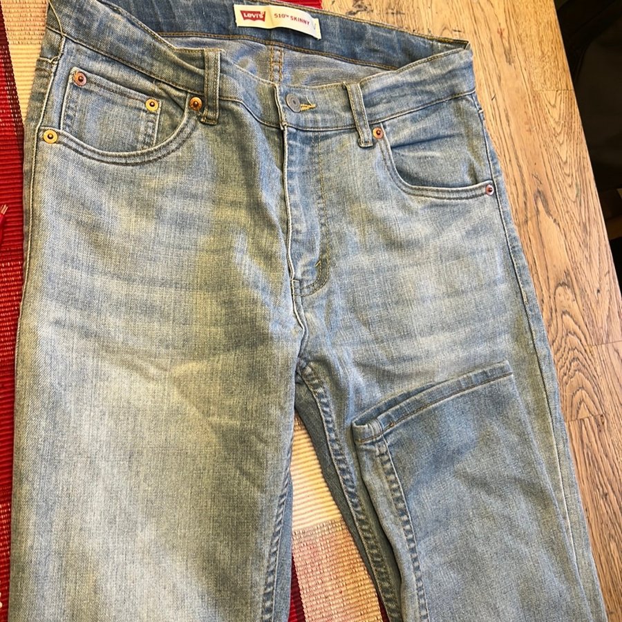 Levis 176 2024