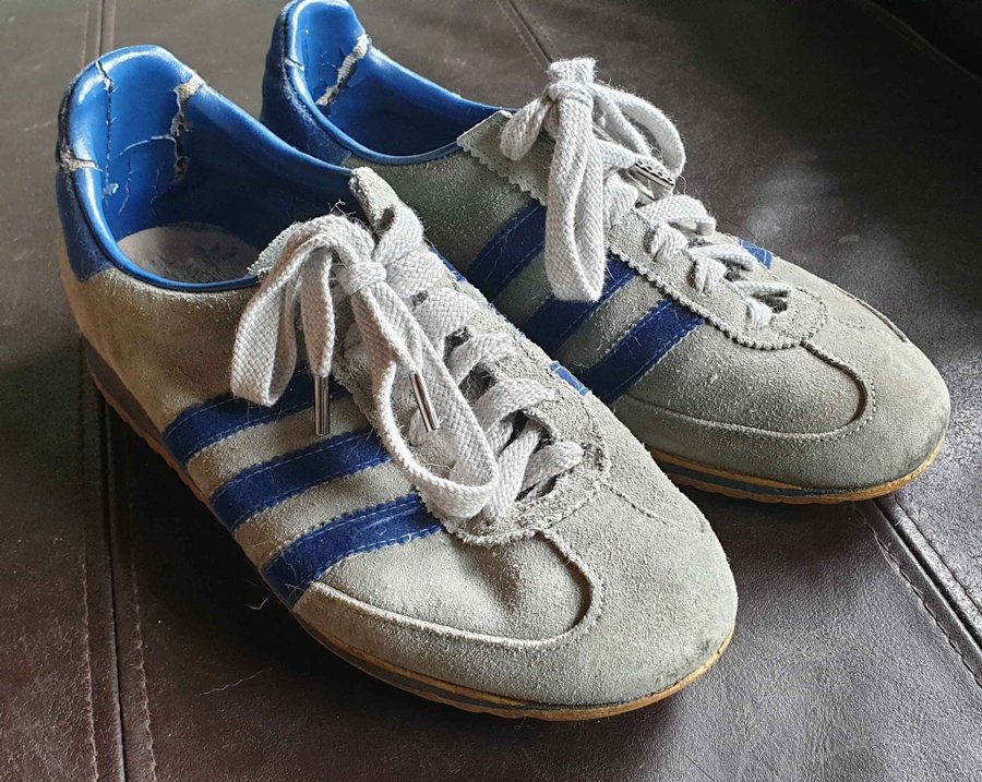Adidas shoes 1970s jeans cheap