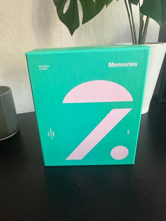 BTS Memories of 2020 Blu-ray med J-Hope fotokort | Köp på Tradera