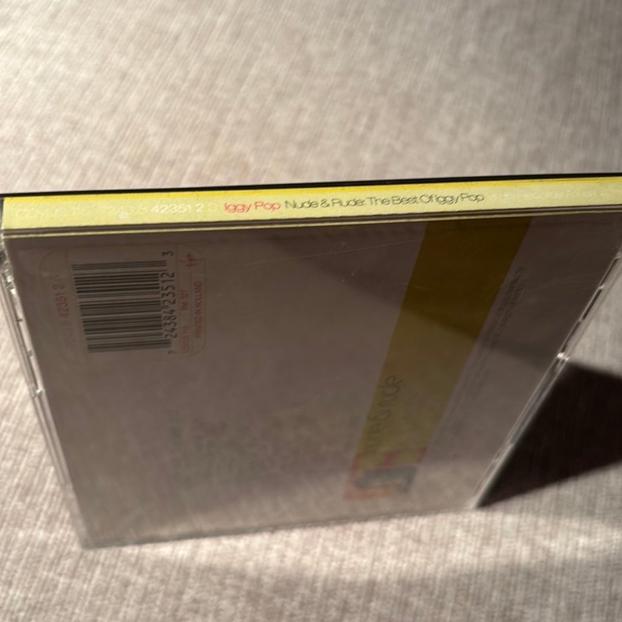 Iggy Pop - Nude & Rude: The Best of Iggy Pop CD | Köp på Tradera