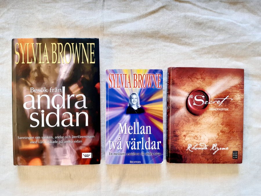 Mellan Två Världar Sylvia Browne
