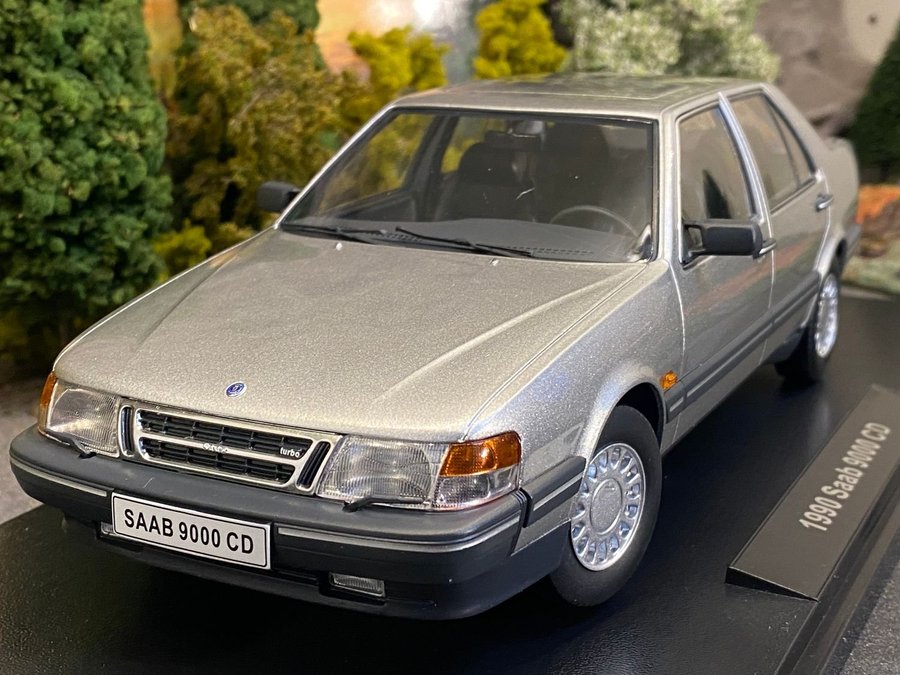 Skala 1/18 SAAB 9000 CD Turbo, Silve.. | Köp från YAKOL på