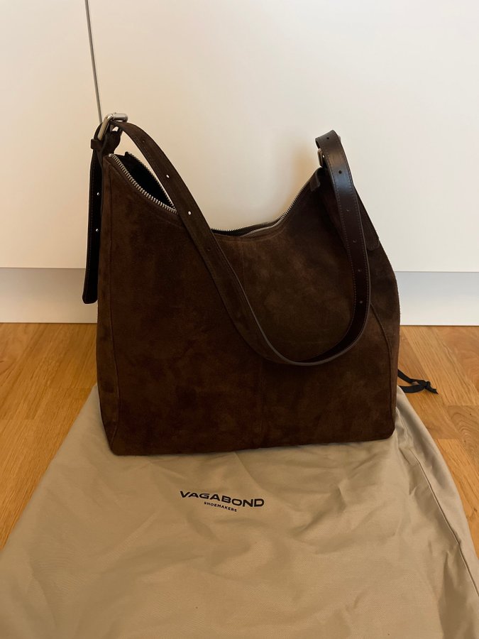 Se produkter som liknar Vagabond Hilo mörkbrun på Tradera