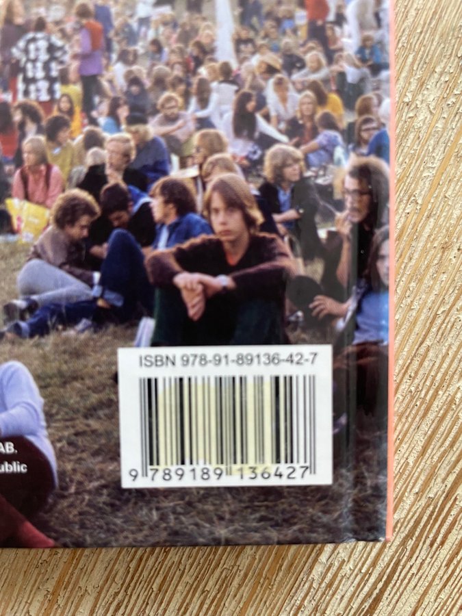 The Essence THE ESSENCE OF SWEDISH PROGRESSIVE ROCK of Swedish