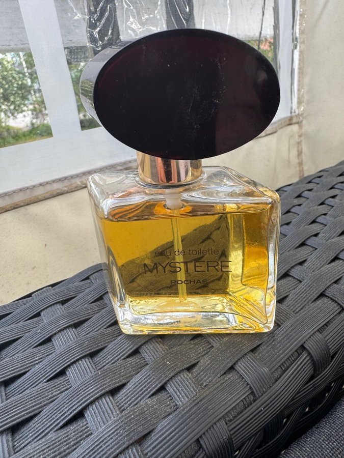 Rochas Mystere Eau de Toilette 50ml | Köp på Tradera (690082917) Rochas Mystere Eau de Toilette 50ml | Köp på Tradera (690082917)