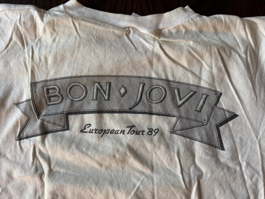 Bon Jovi The Jersey Syndicate Tour 1989 vit t-s.. | Köp på Tradera