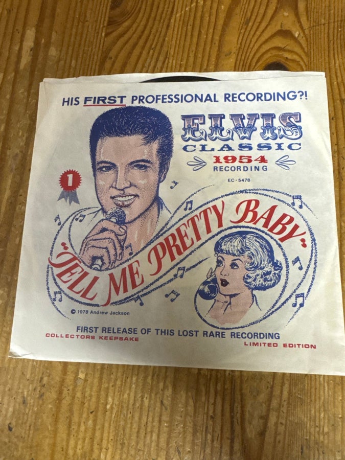 Se produkter som liknar Elvis Presley - Tell Me Prett.. på Tradera 