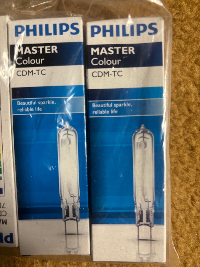 Philips MASTERColour CDM-TC 70W/830 G8.5 | Køb på Tradera (752284438)