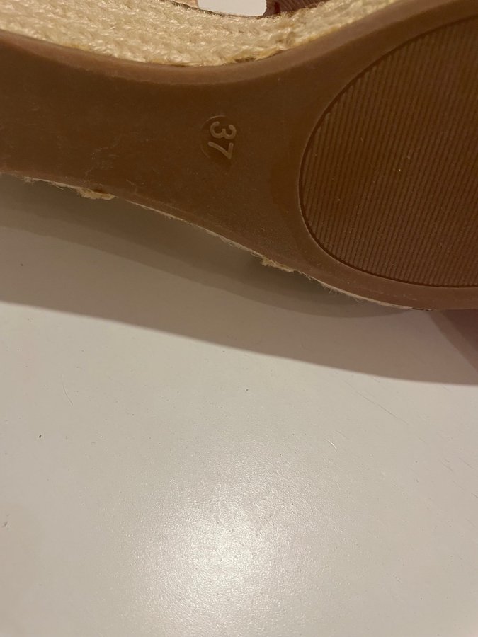 dinsko rosa rosa sneakers med rosett