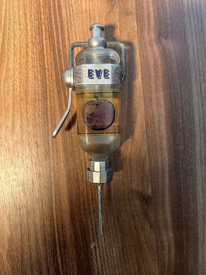 BioShock 2 Eve Hypo Light-Up Replica – NECA (ut.. | Köp på Tradera