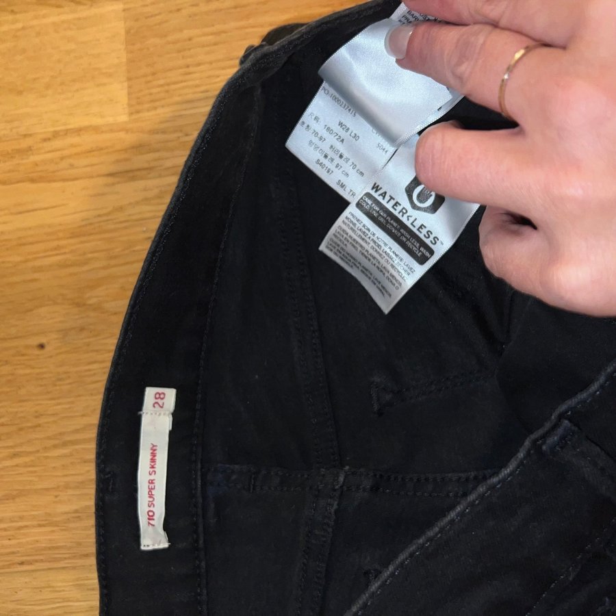 Levi's 710s clearance