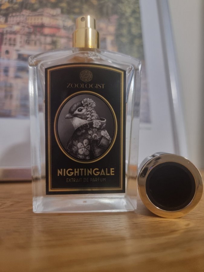 Se produkter som liknar Zoologist Nightingale på Tradera