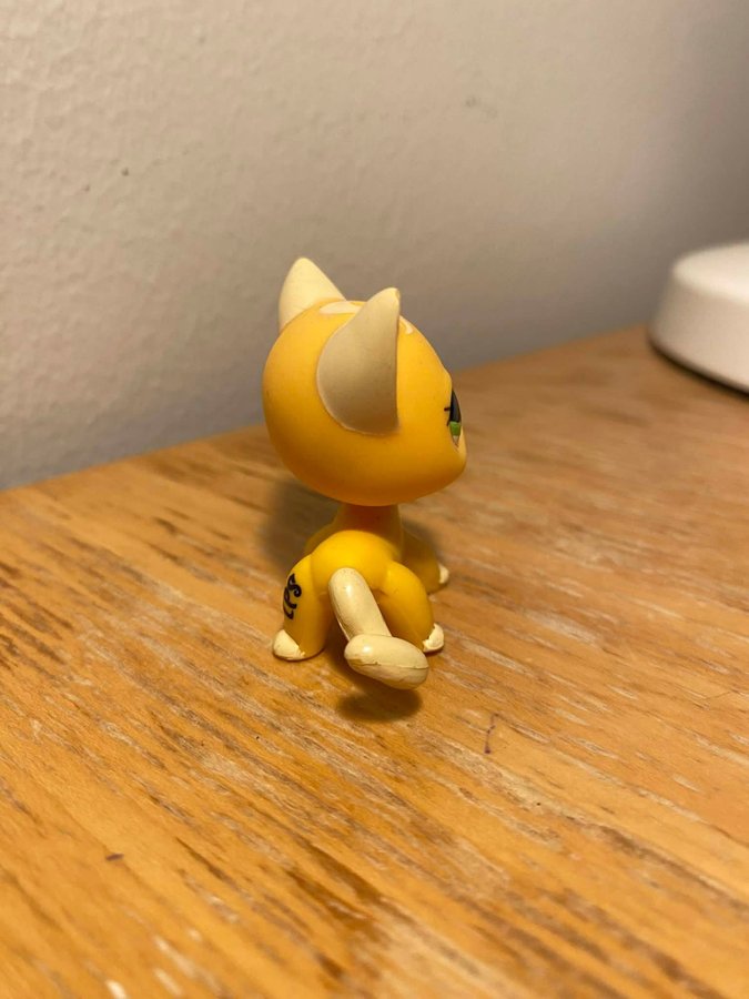 wdd New Littlest Pet Shop Orange Yellow Short Hair France