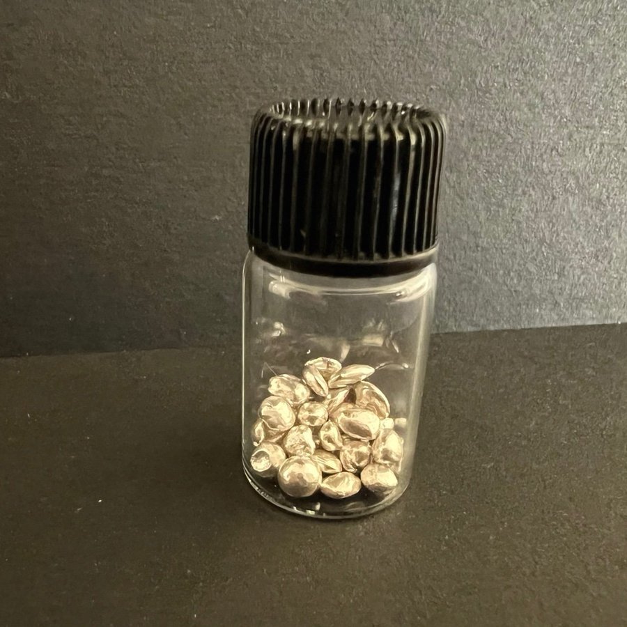 Minerai de vermiculite d'argent brut 1-2mm, 2-4mm, 3-7mm
