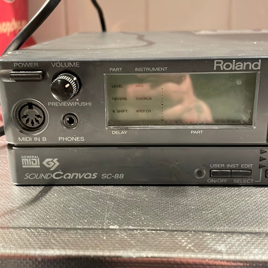 Roland Sound Canvas SC-88 | Köp på Tradera (714459579)